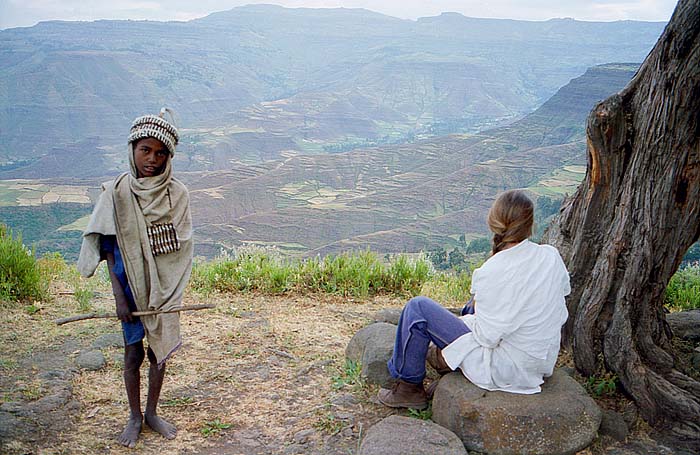 Wegweiser in den Bergen um Lalibela, Äthiopien